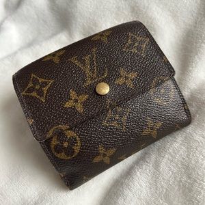 Authentic Louis Vuitton compact wallet (Tri-fold) with monogram canvas